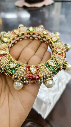 চুড়ি বিক্রির পোস্ট