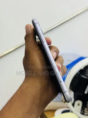 Apple iPhone 11 128 GB Pink