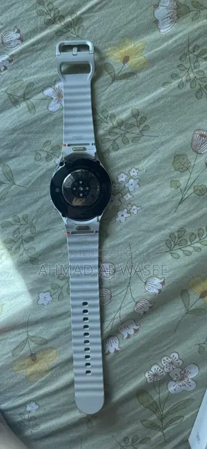 Galaxy Watch 7 Samsung Silver 44mm With Screen Protector