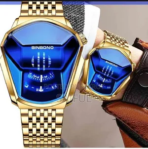Binbono Luxury Locomotive Shape Wrist Watch