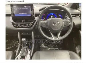 Toyota Corolla Cross 1.8 Hybrid FWD 2022 Black