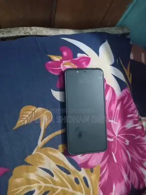 Walton 32 GB Black