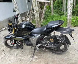 Suzuki 2020 Black