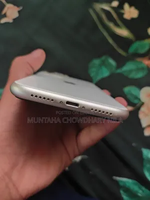 Apple iPhone 11 64 GB White