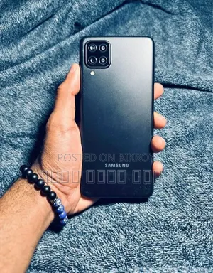 Samsung Galaxy A12 64 GB Black