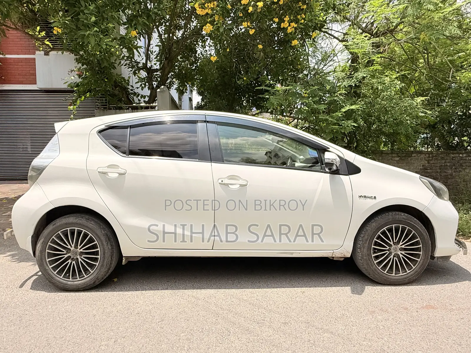 Toyota Aqua 2013 White
