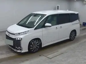 Toyota Voxy Hybrid S-Z 2WD 7-Seater 2022 Pearl