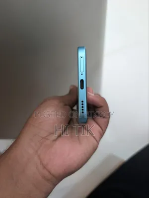 অনার ৪০০ লাইট ২৫৬ জিবি ব্লু