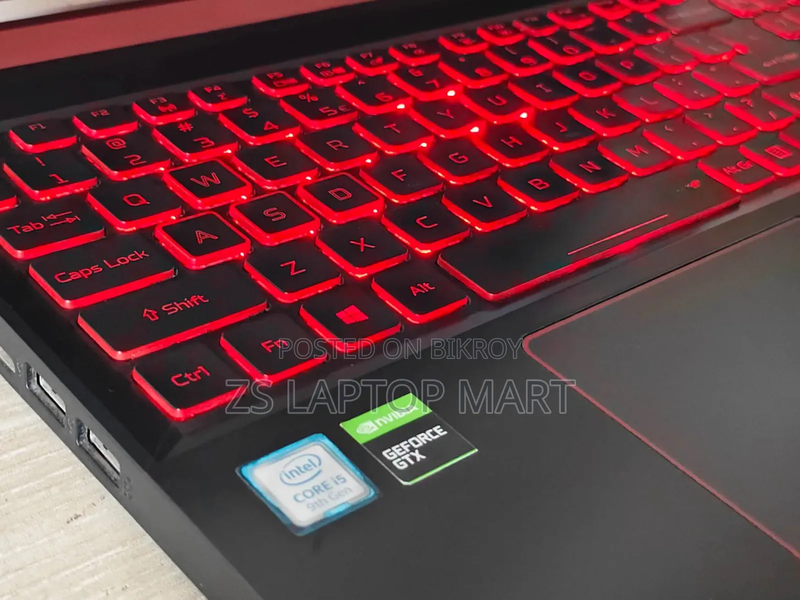 Laptop Acer Nitro 5 16GB Intel Core i5 HDD+SSD 256GB