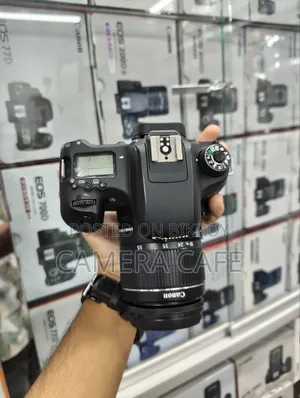 Canon 760d Body With Canon 18/55mm Is Le S