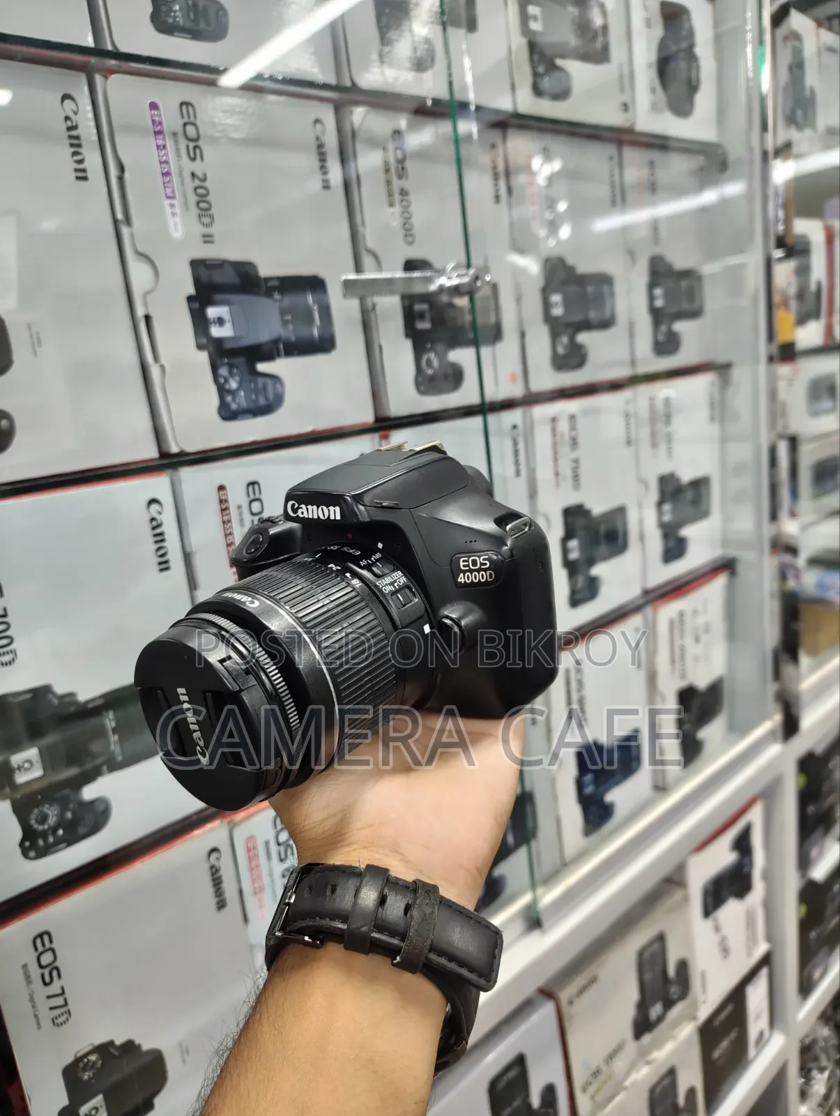 Canon 4000d Body With Canon 18/55mm Is Lens