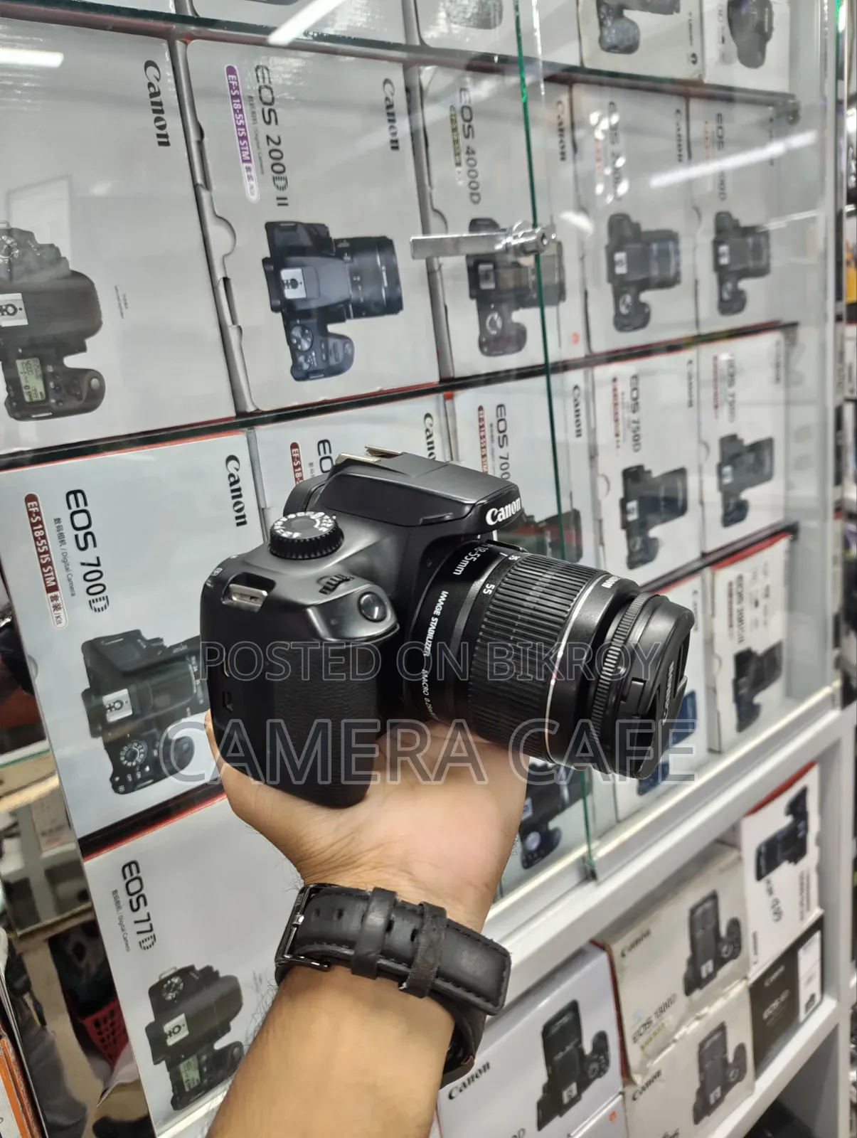 Canon 4000d Body With Canon 18/55mm Is Lens