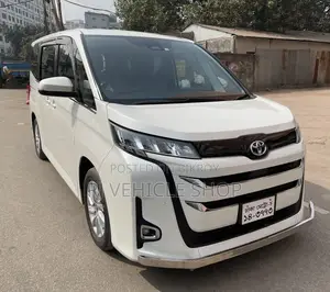 Toyota Noah 2022 Pearl
