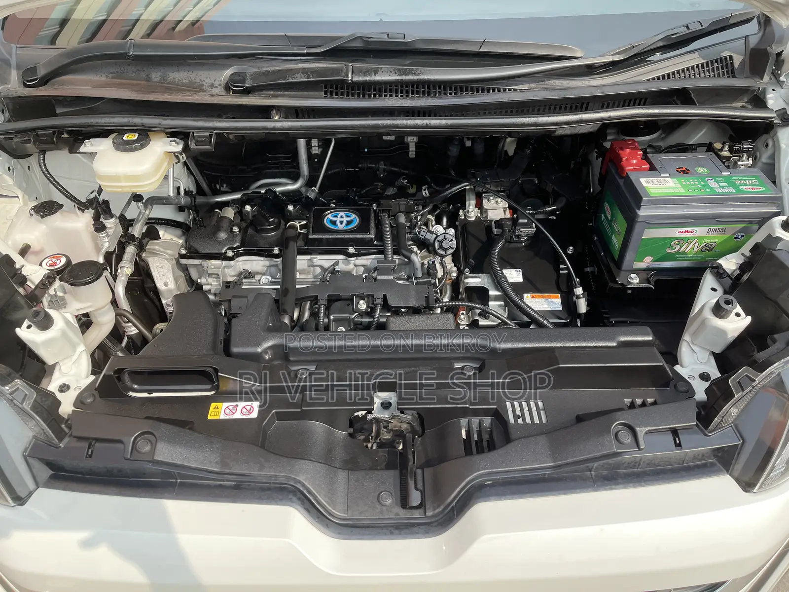 Toyota Noah 2022 Pearl