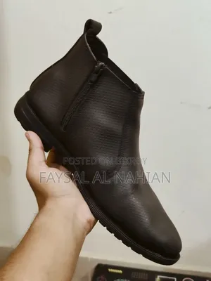Men's Black Chelsea Boots (Size 41 But Size 42 Also Fits)