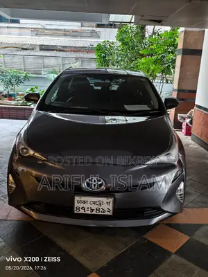 Toyota Prius Four 2018 Gray