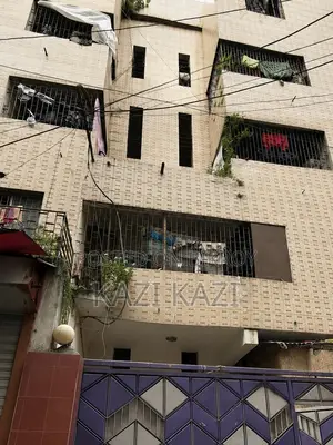 তেজগাঁওয়ে ৪ বেডরুমের বাড়ি বিক্রির জন্য