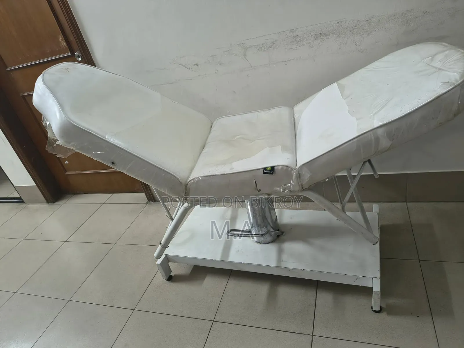 বিউটি সেলুন চেয়ার