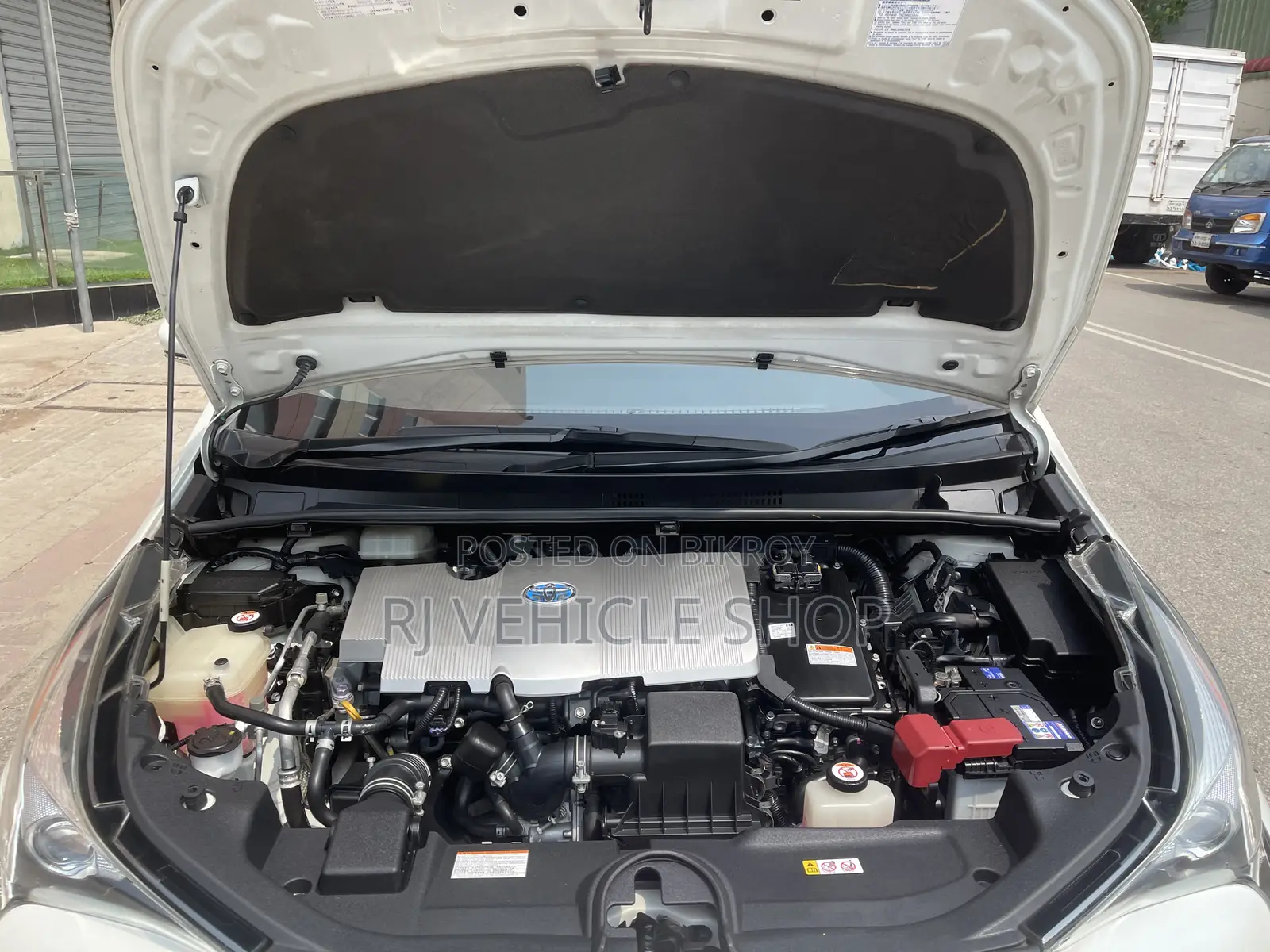 Toyota Prius 2018 Pearl
