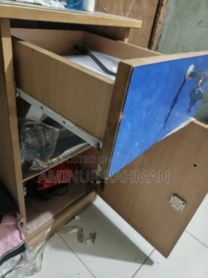 ড্রেসিং আয়না