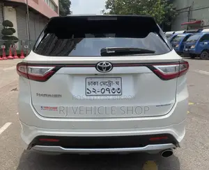 Toyota Harrier 2.0 2019 Pearl
