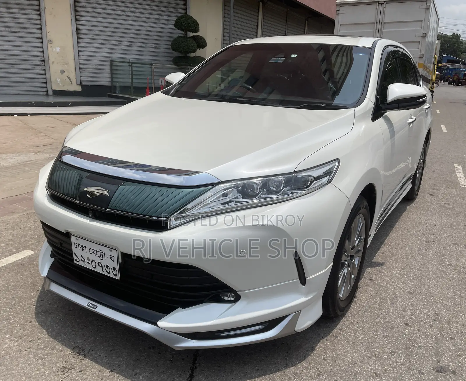 Toyota Harrier 2.0 2019 Pearl
