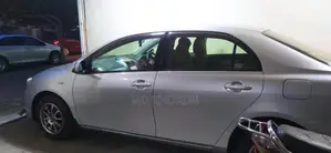 Toyota Axio 2011 Silver