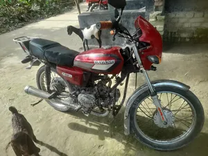 মোটরসাইকেল ২০১৪ লাল