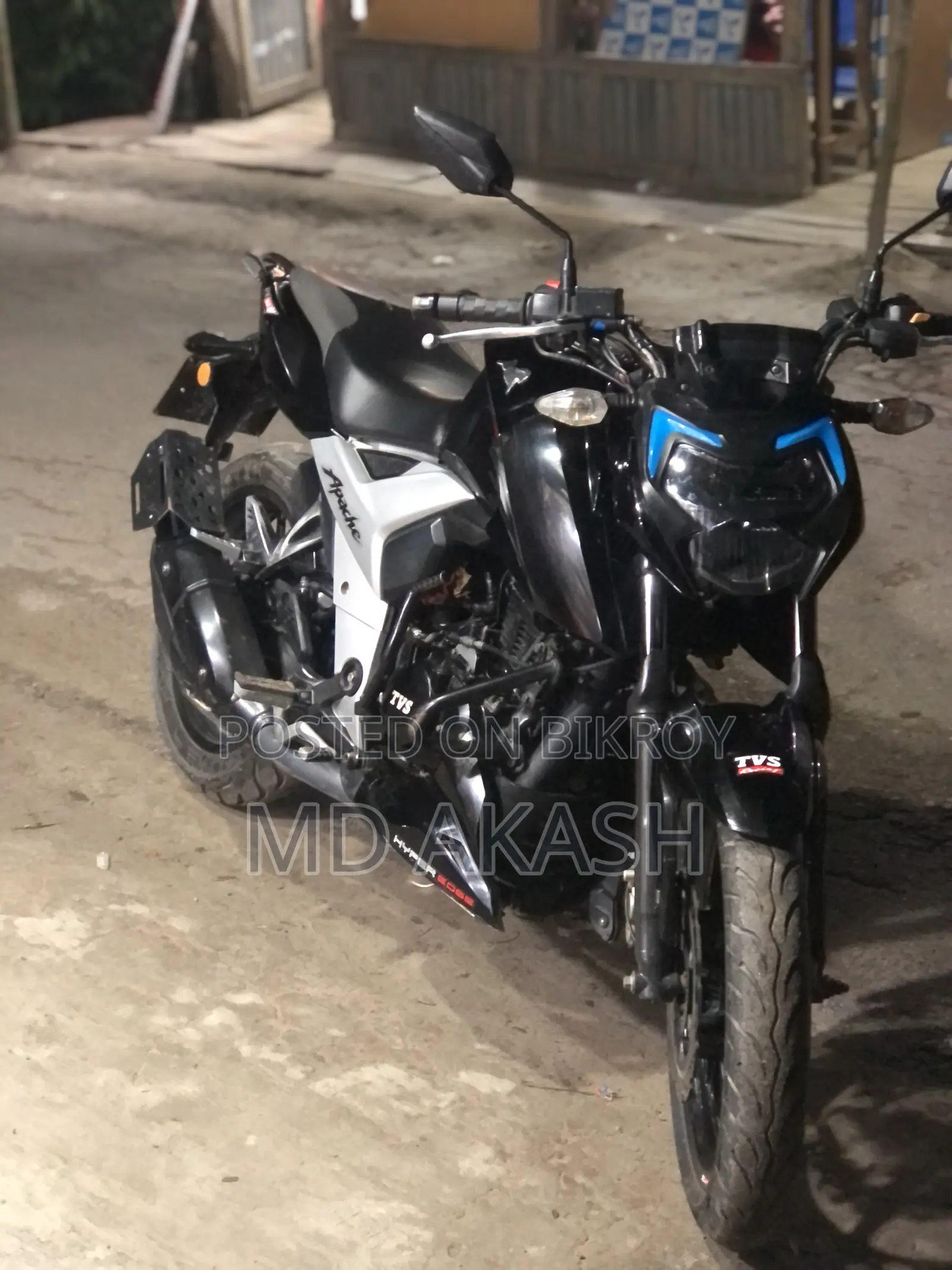 TVS Apache RTR 160 4V 2021 Black
