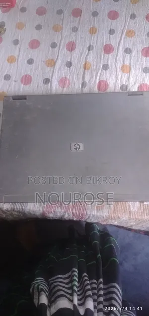 Laptop HP Compaq 15 2GB Intel Pentium HDD 16 GB