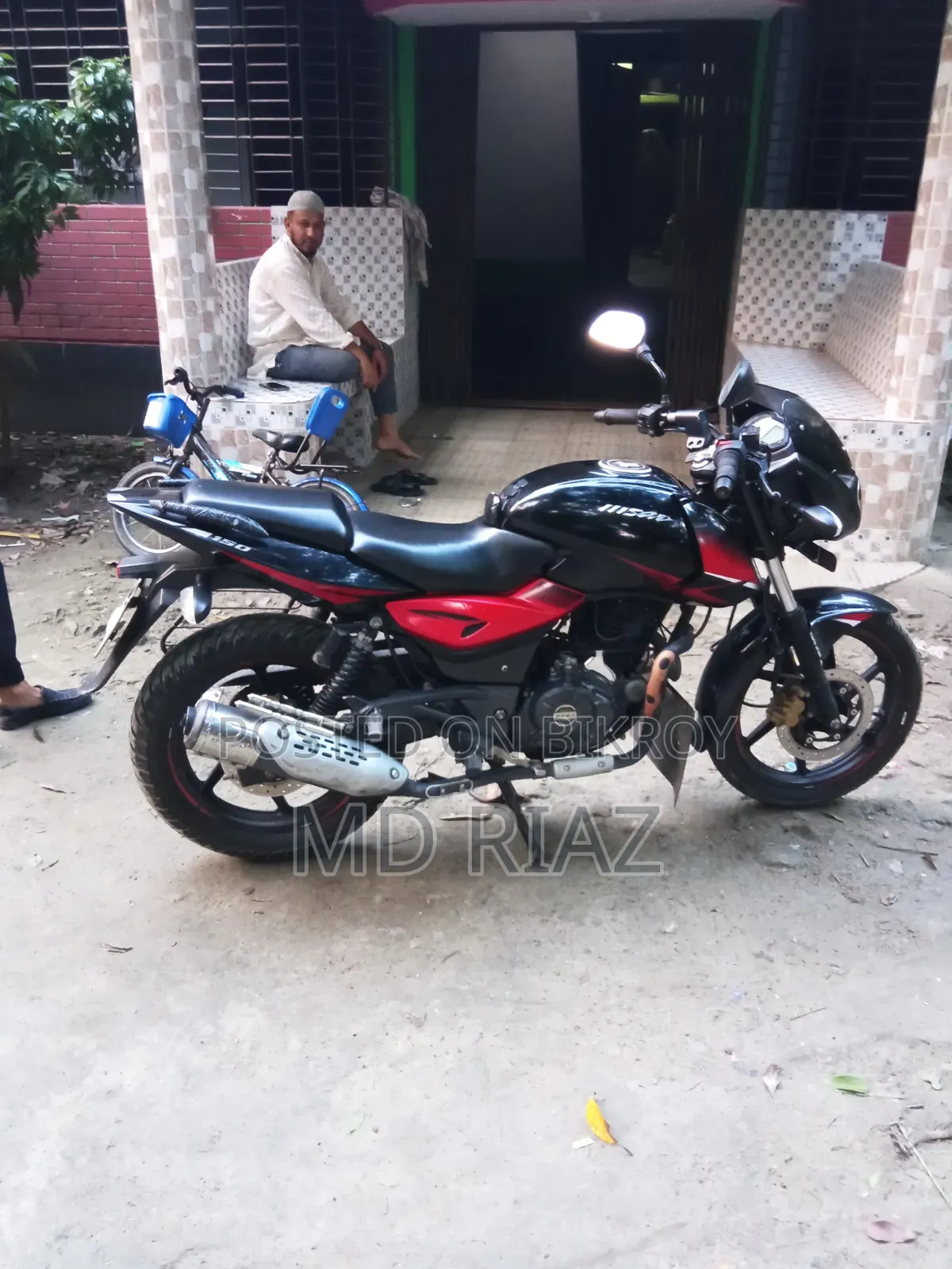 বাজাজ পালসার ১৫০ ২০১৯ কালো