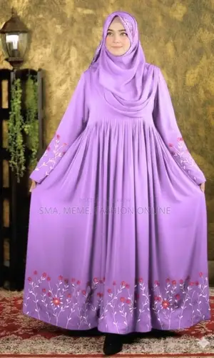 Rajnigandha Embroidery Burqa