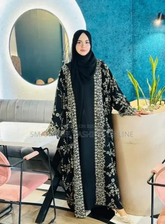 Phul Bahar Embroidery Burqa (3-Piece Set)