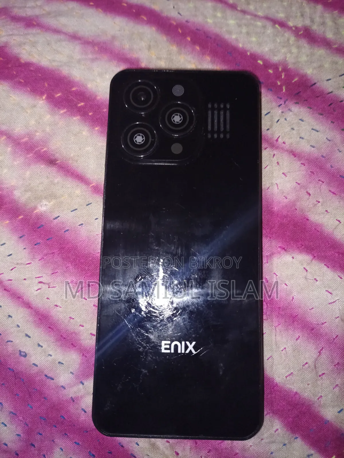 Enix 4 GB Black