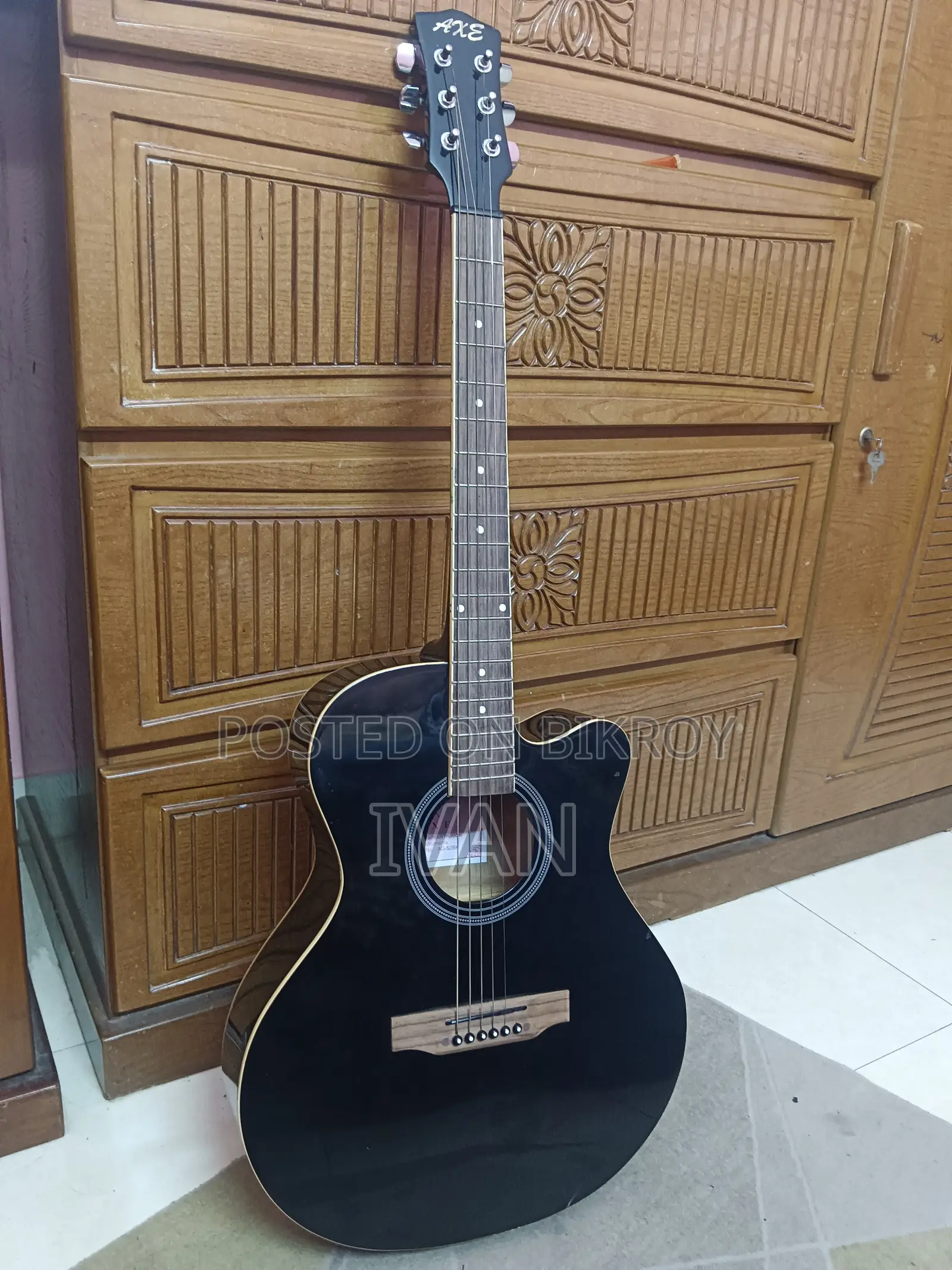 অ্যাকোস্টিক গিটার