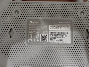 TP-Link TL-WR840N 300Mbps ওয়াইফাই রাউটার — প্রায় নতুন (বক্স নেই)