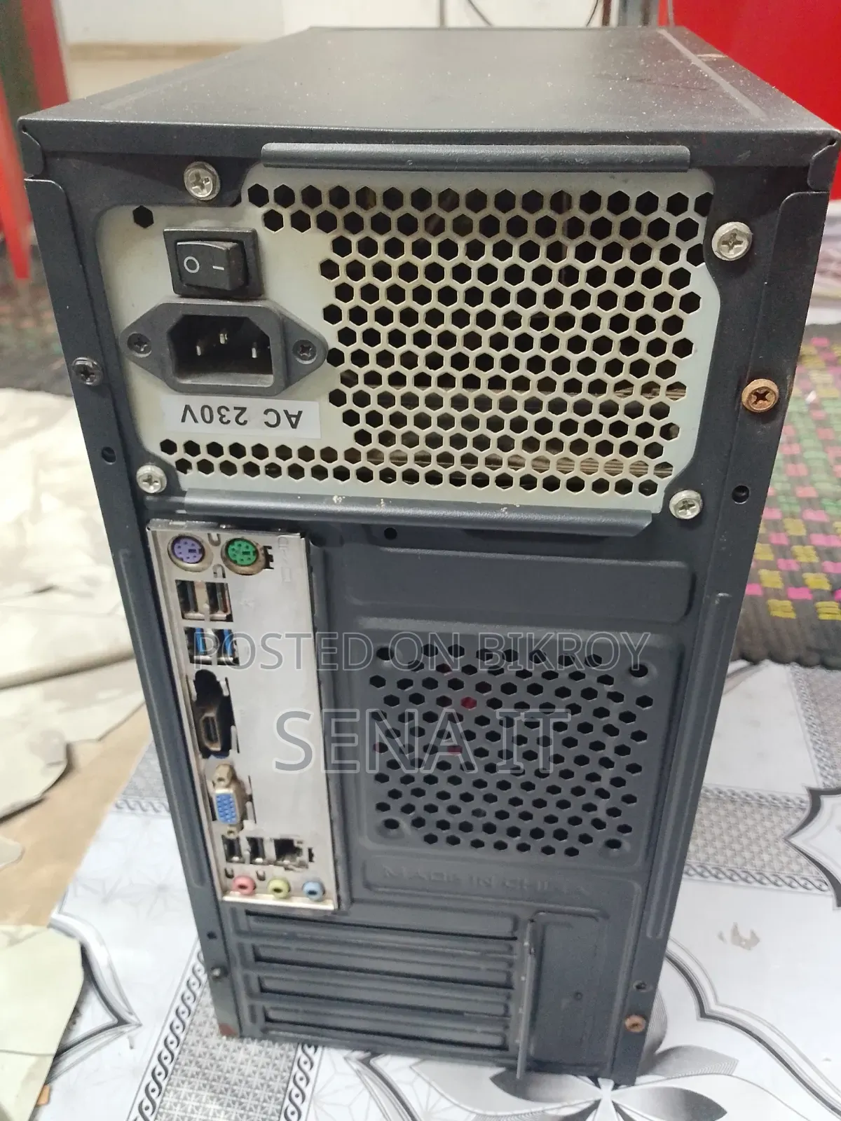 Desktop Computer MSI model 8GB Intel Core i3 SSD 256GB