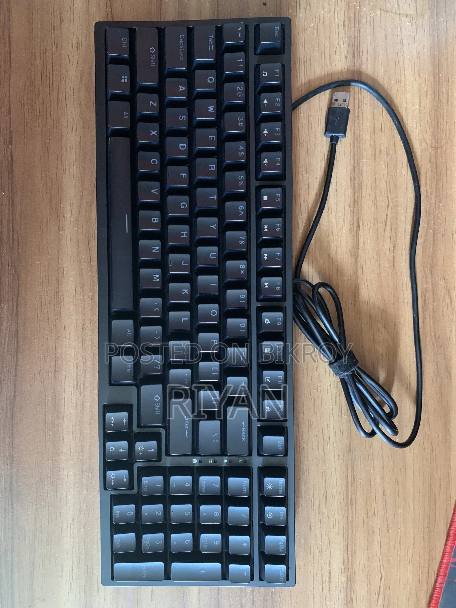 Robeetle G98 Mechanical Gaming Keyboard