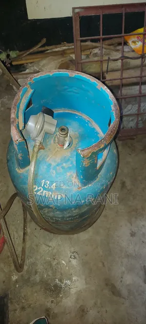 চুলা ও সেলেন্ডার বিক্রয় করা হবে