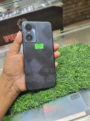 টেকনো স্পার্ক ১৬ জিবি ব্লু