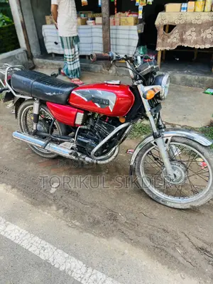 Yamaha R1 2000 Red