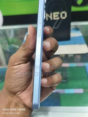 iQOO 256 GB Blue