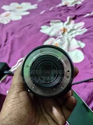 ৫০ মিমি ১.৮ লেন্স