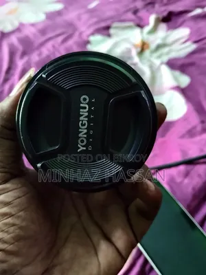 ৫০ মিমি ১.৮ লেন্স