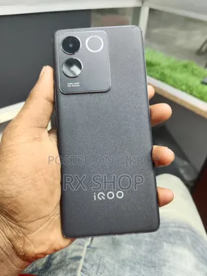 নতুন iQOO ১২৮ জিবি কালো