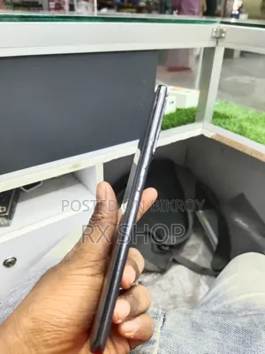 নতুন iQOO ১২৮ জিবি কালো