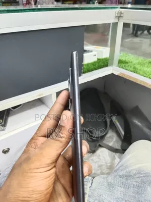 নতুন iQOO ১২৮ জিবি কালো