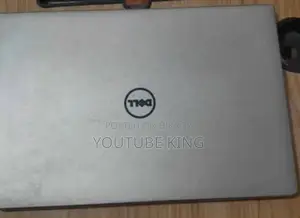 Laptop Dell Inspiron 5559 4GB Intel Core I5 HDD+SSD 1T
