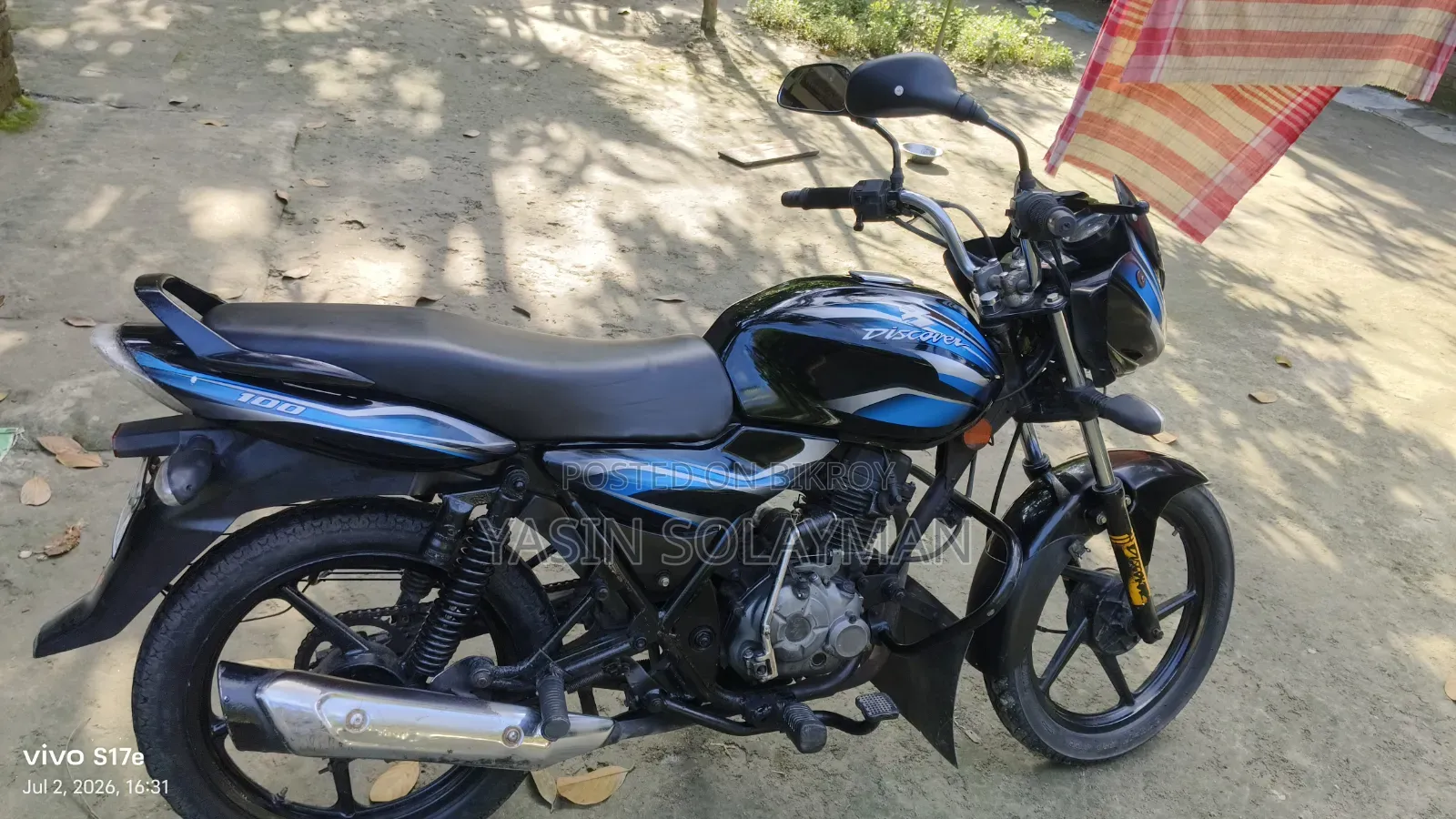 Bajaj 2014 Blue
