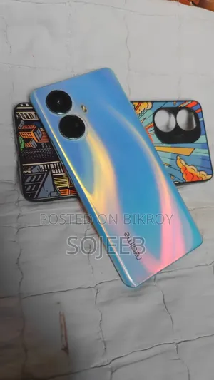 রিয়েলমি ১০ প্রো+ ২৫৬ জিবি ব্লু